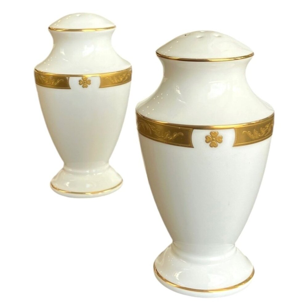 VTG Lenox Landmark Gold Classic Collection Laurel Band Salt & Pepper Set
